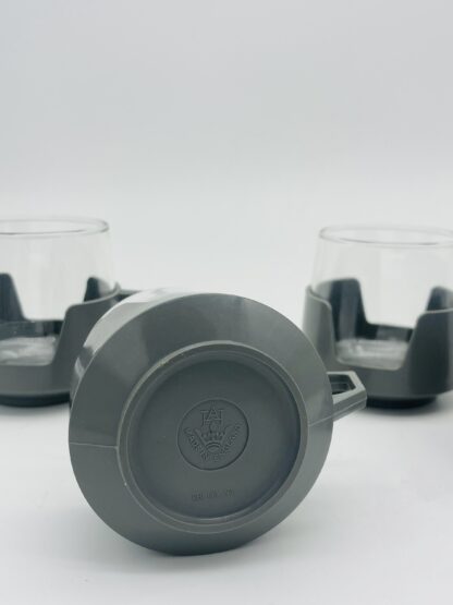Set of 4 JAJ Pyrex Grey Plastic & Glass Drink Up Coffee Tea Cups - Image 5